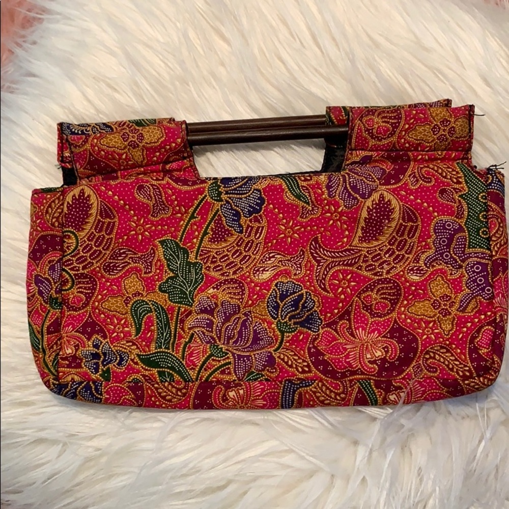 Floral Wooden Handle Clutch